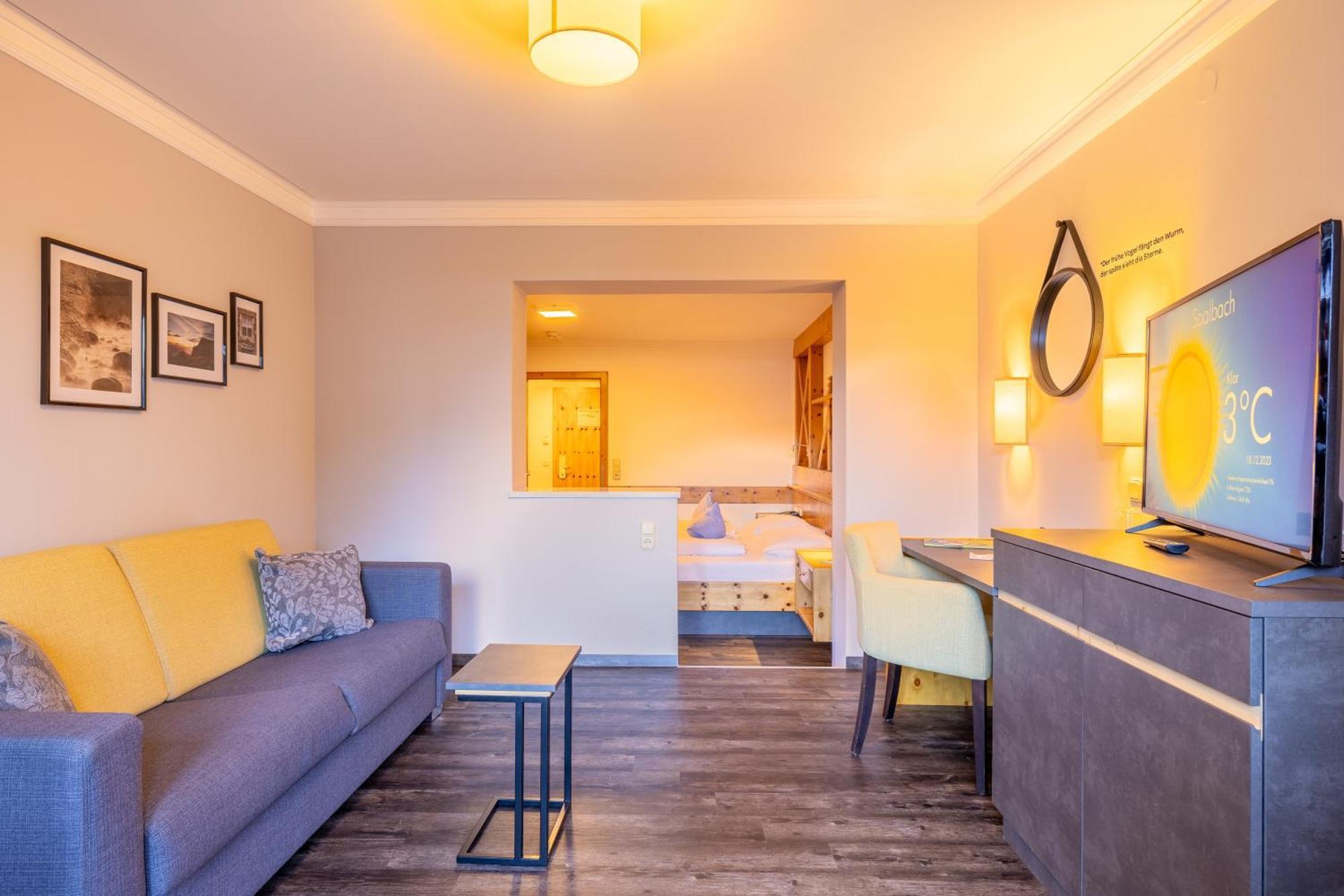 Jufa Alpenhotel Saalbach Ngoại thất bức ảnh